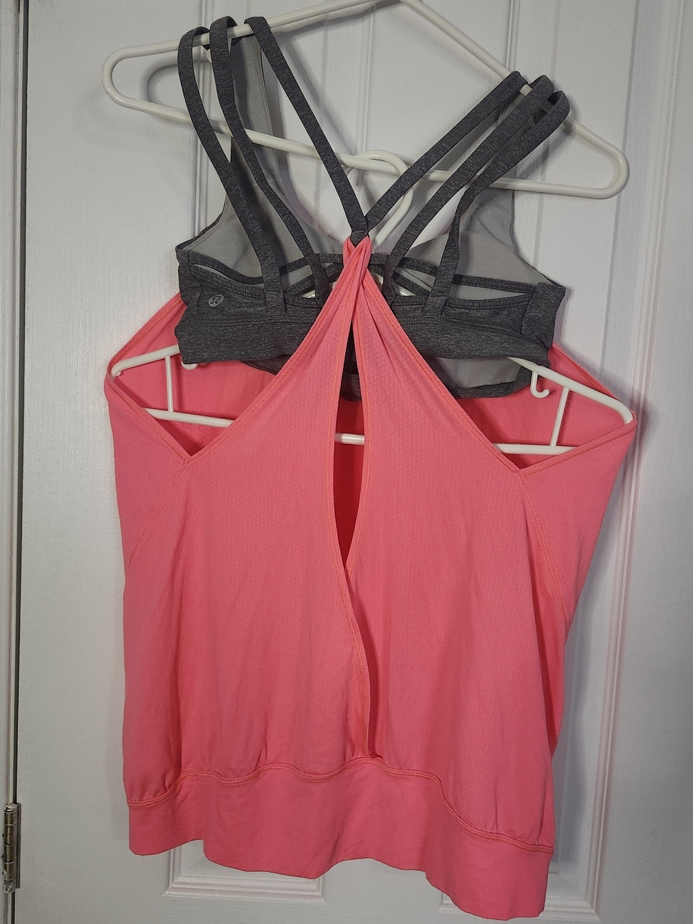 lululemon athletica Nouveau Limits Tank - Flash Light Pink Sz 6 - Picture 3 of 5